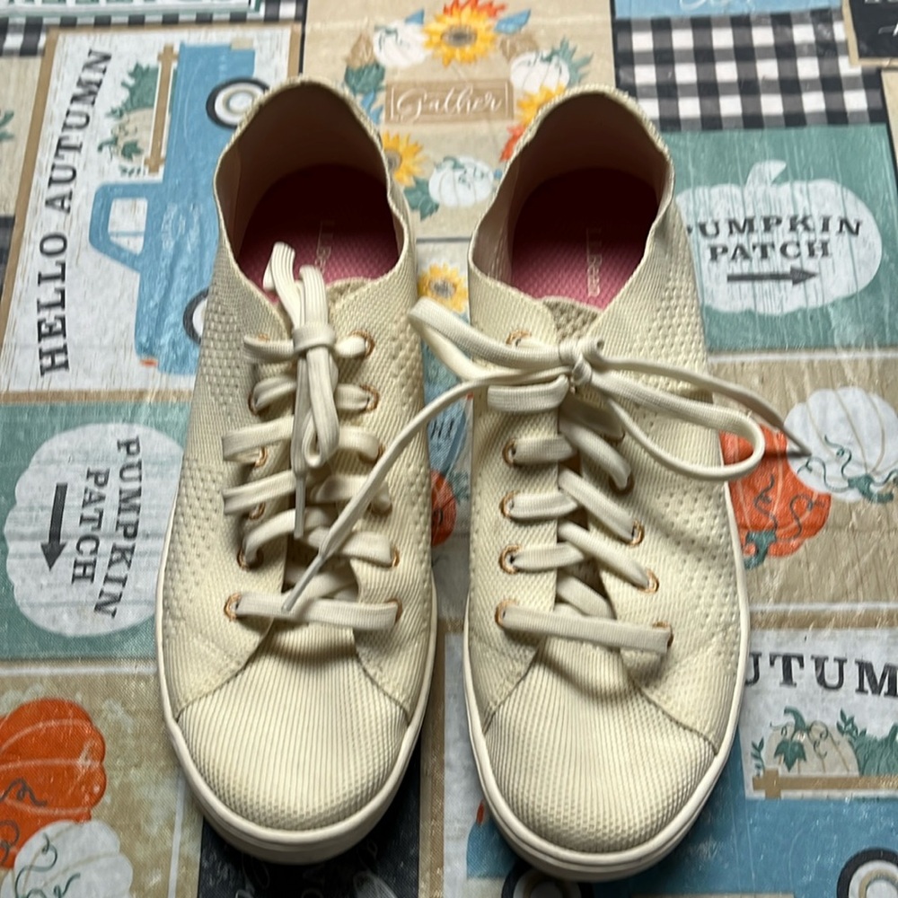 LL Bean Eco Bay Knit Lace-Up Sneaker Size 9